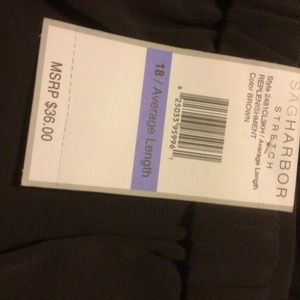 Woman’s Sag Harbor stretch pants